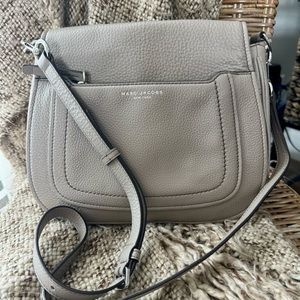 Marc Jacobs Empire City Large Messenger/ Saddle